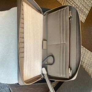 NEW Women’s Large Leather Clutch